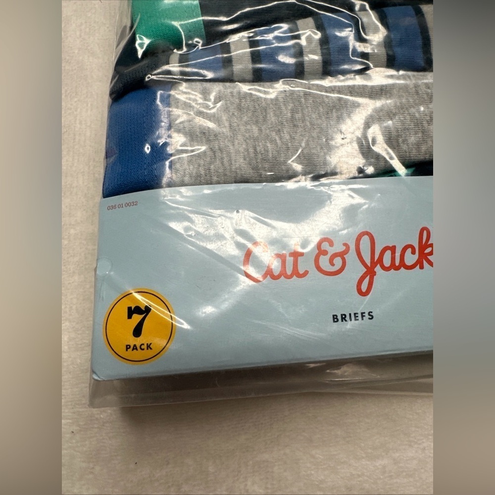 Cat & Jack Boys' Size Large Briefs 7 Pack Multi Color/ Pattern 100% Cotton - Picture 3 of 7